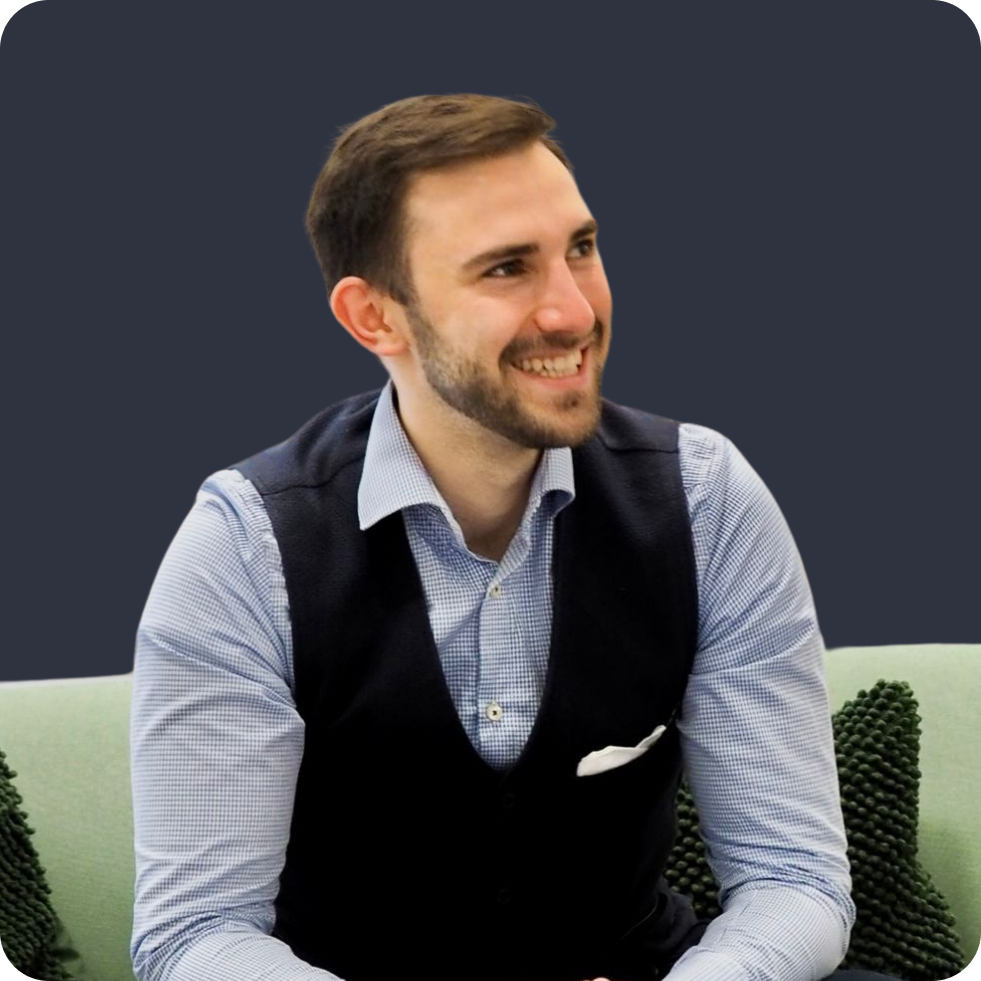 Sascha Halva – Portrait